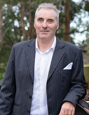 Portrait of Steve Woodhatch, Agent