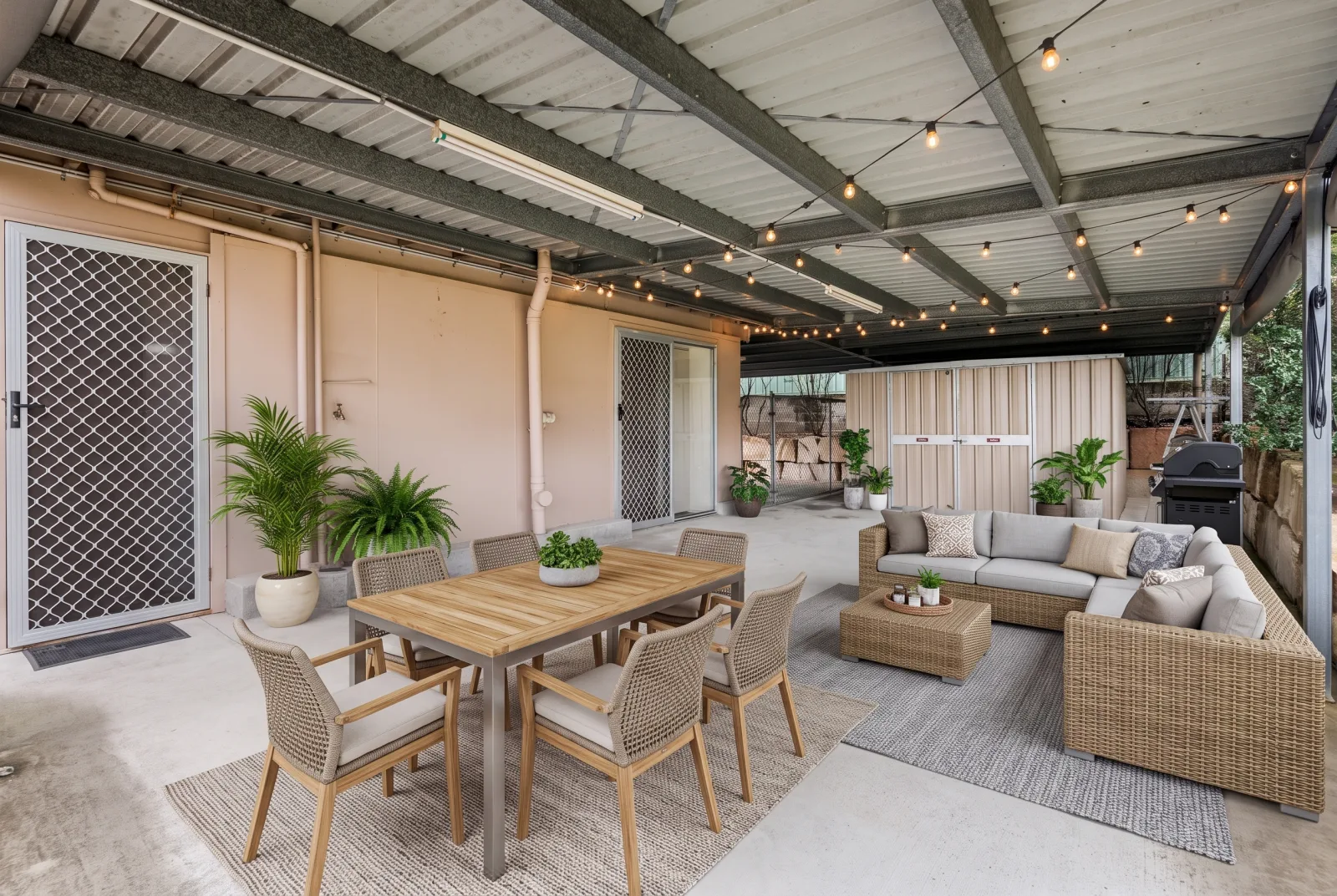 Property photograph — 6 Kanangra Street, REDBANK PLAINS